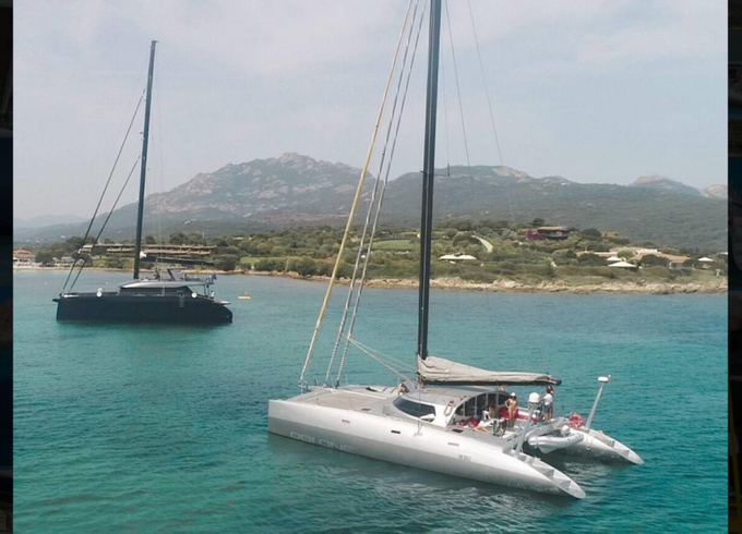 TRIMARINE Carrera 57