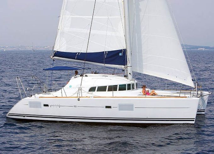Lagoon 410 S2