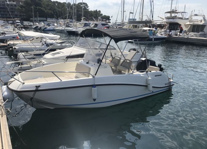 Quicksilver Activ 555 Open