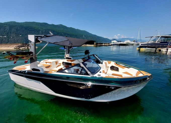 Moomba Mobius LSV 21