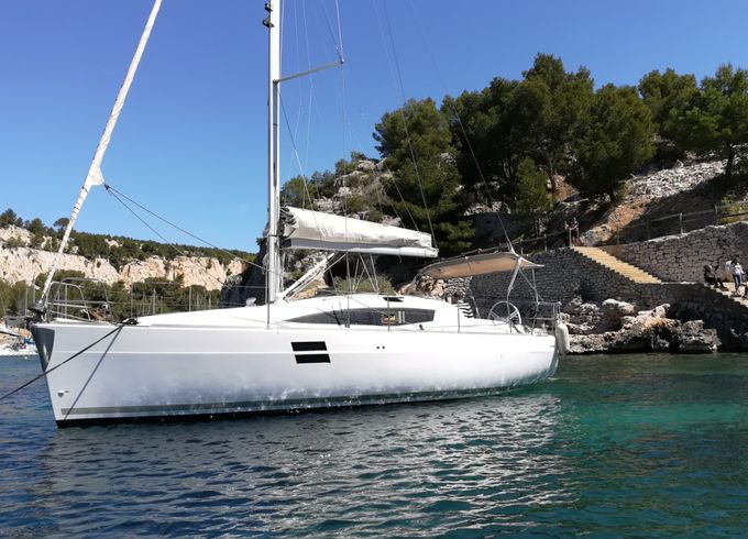 Elan Impression 35