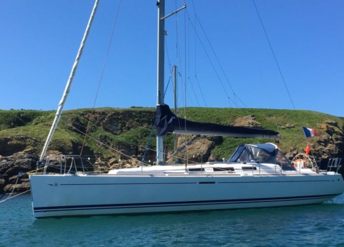 Dufour 40