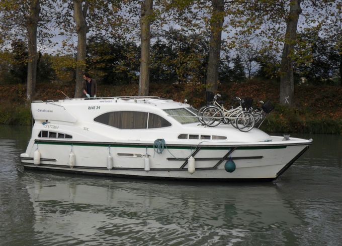 Classic Haines Rive 34