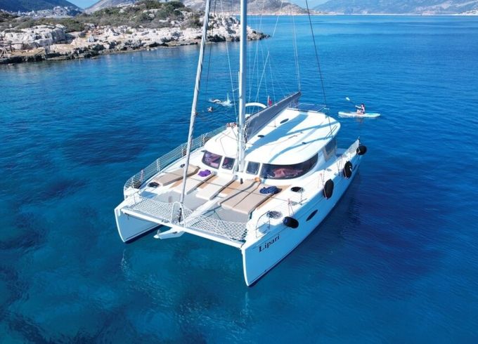 Fountaine Pajot Lipari 41