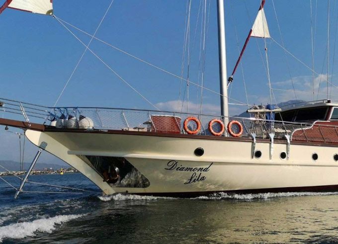 Gulet Ketch - Deluxe