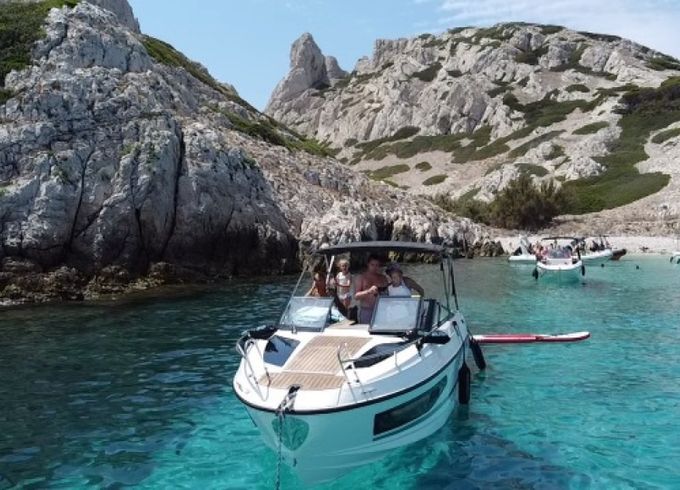 Quicksilver Activ 755 Cruiser