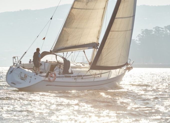 Bavaria 38