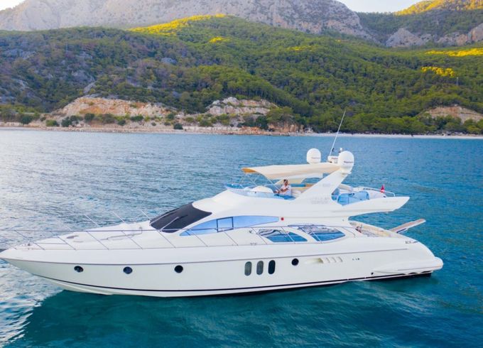 Azimut 60s