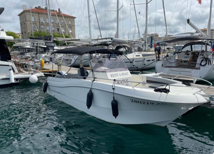 Atlantic 750 Open