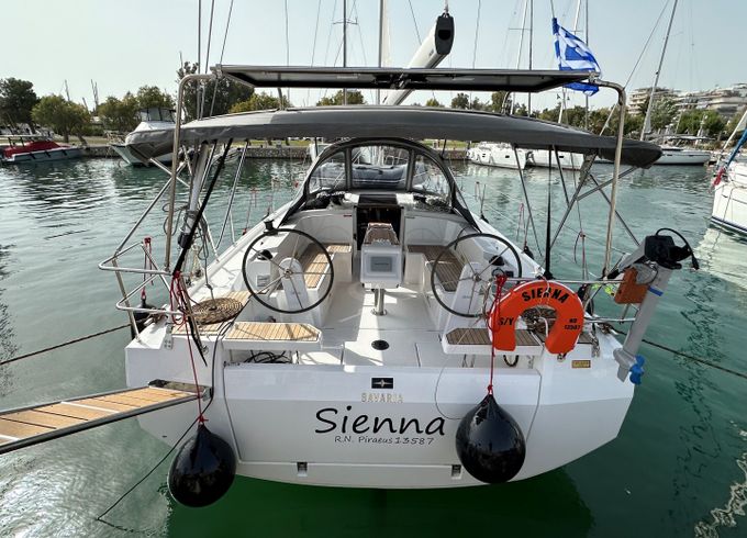 Bavaria C38