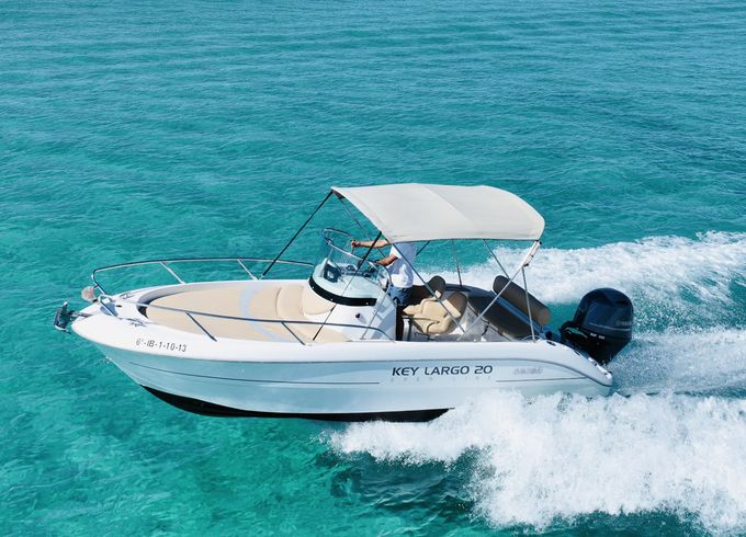 Sessa Marine Key Largo 20