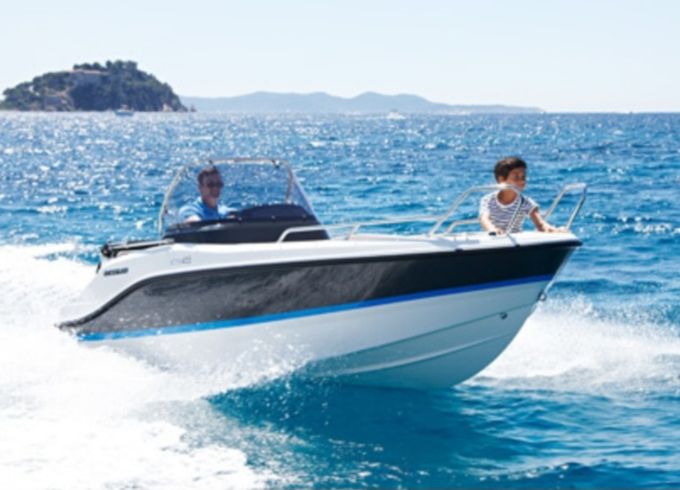 Quicksilver Activ 455 Open