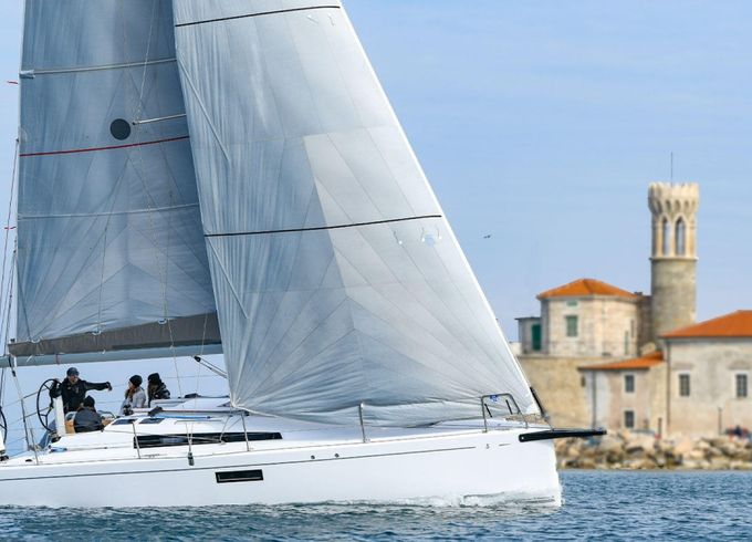 Bénéteau First 36