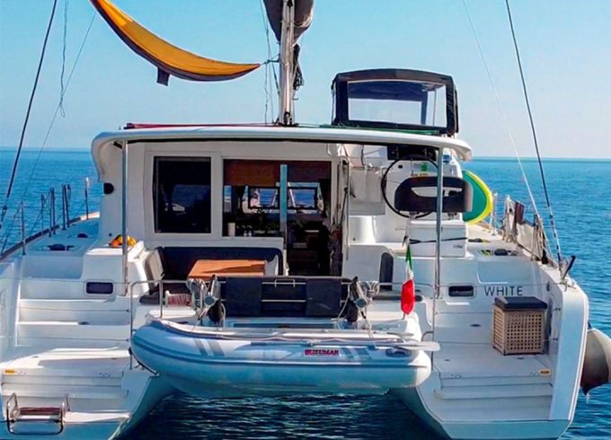 Lagoon 40
