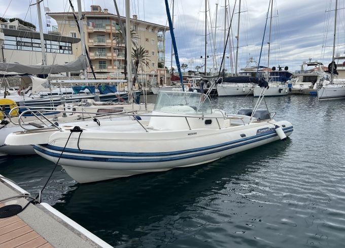 Capelli Tempest 900 WA