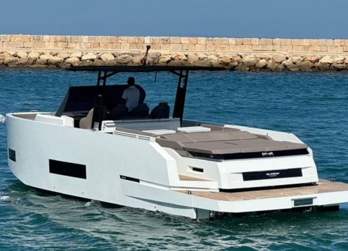 DEANTONIO YACHTS D42