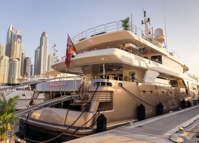 Sunseeker Behike