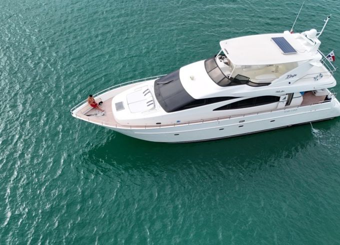 Azimut 70