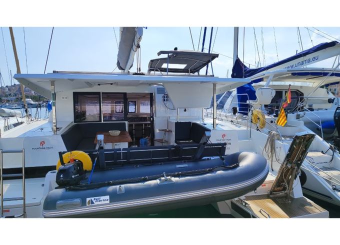 Fountaine Pajot Isla 40