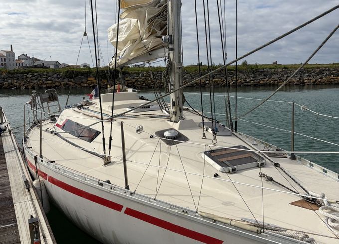 Bénéteau First 30 ES