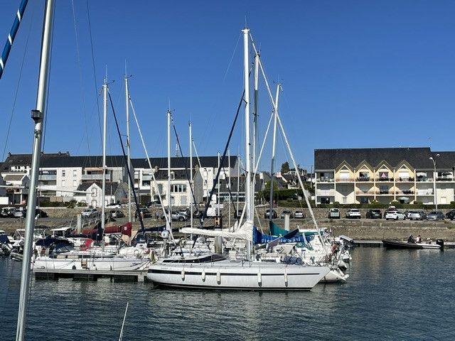 Comar-Yachts Comet 11