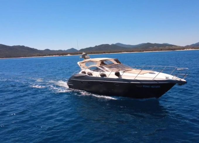 Azimut Atlantis 42