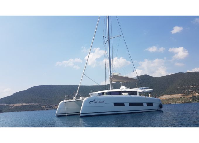 Dufour Catamarans 48 Sail