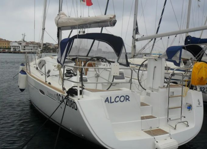 Bénéteau Oceanis 43