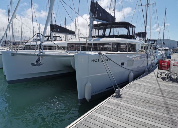 Lagoon 450 F