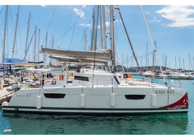 Fountaine Pajot Saona 47