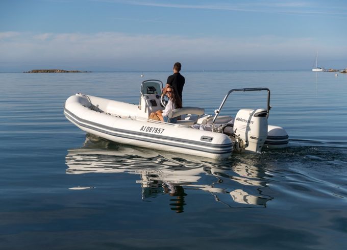 Bombard Explorer 640