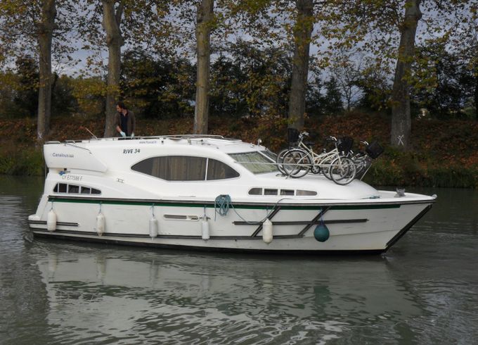 Classic Haines Rive 34