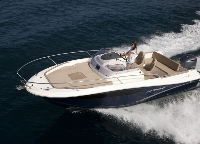 Jeanneau Cap Camarat 7.5 WA