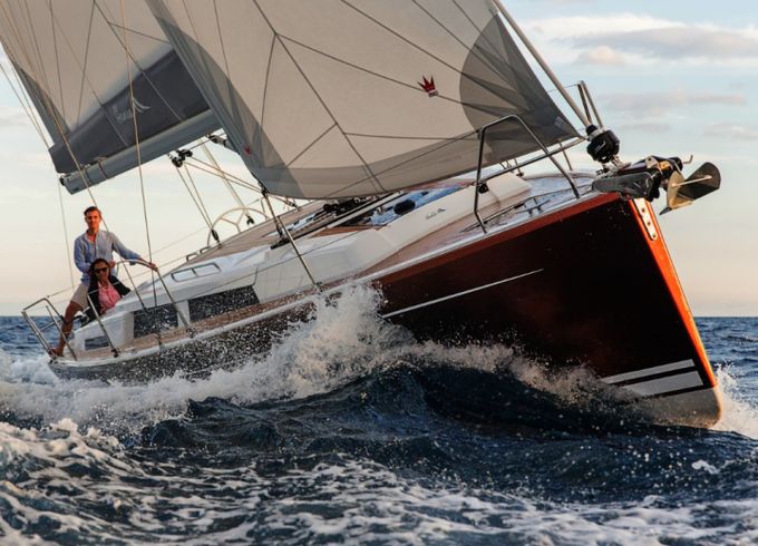 Hanse 388