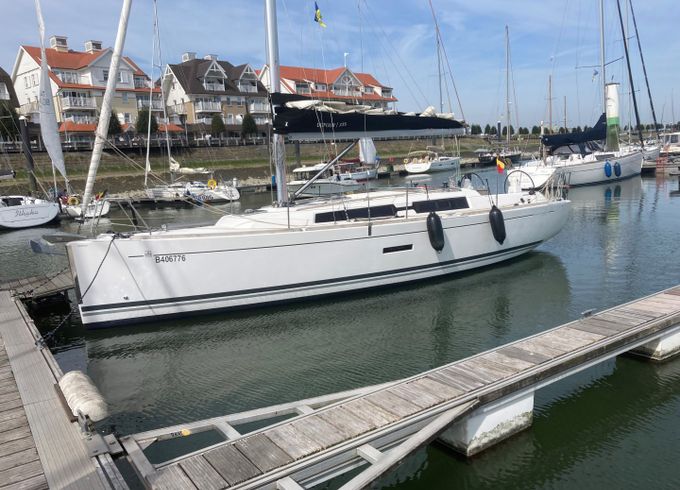 Dufour 335 Grand Large