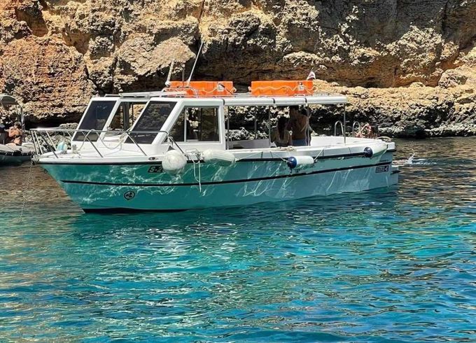 Custom Made Speed Boat 9.07m