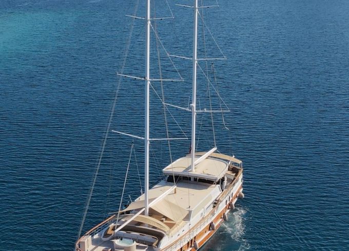 Custom Made KETCH