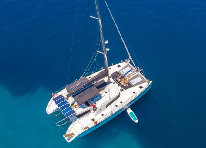 Lagoon 500