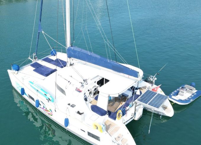 Lagoon 410 S2