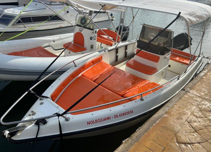 Mano Marine 18