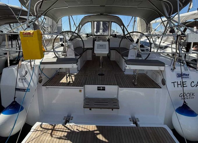 Bavaria C38