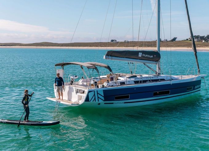 Dufour 470