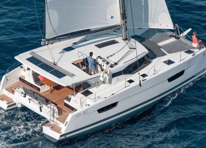 Fountaine Pajot Isla 40