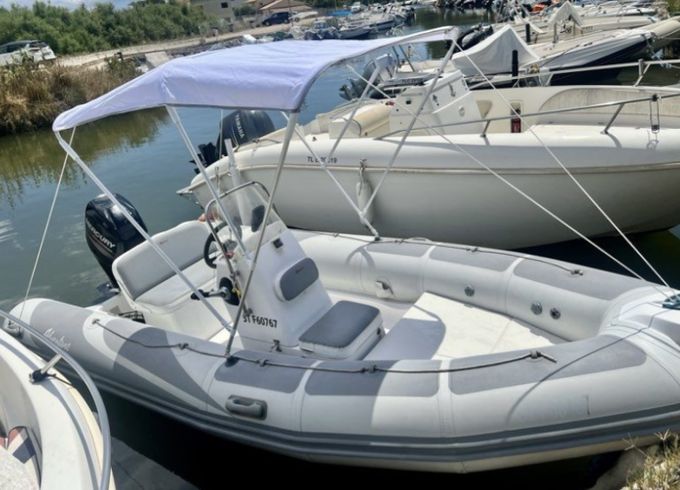 Adventure VESTA 550