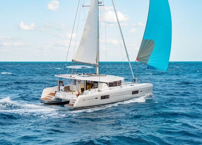 Lagoon 42