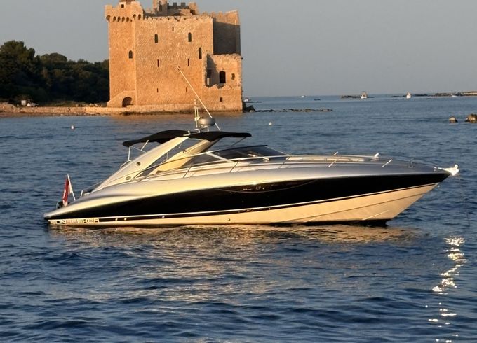 Sunseeker Superhawk 43