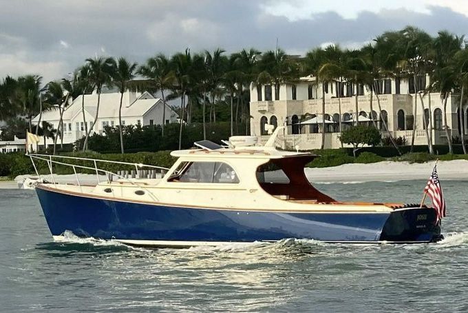 Hinckley Picnic 36 Extended Pilothouse