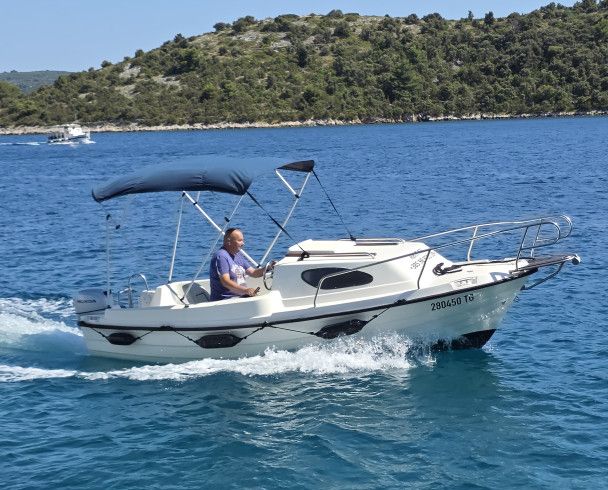 Adria 500