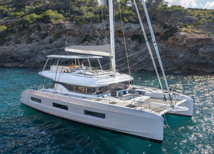 Lagoon 60
