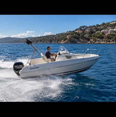 Quicksilver Activ 470 Cabin